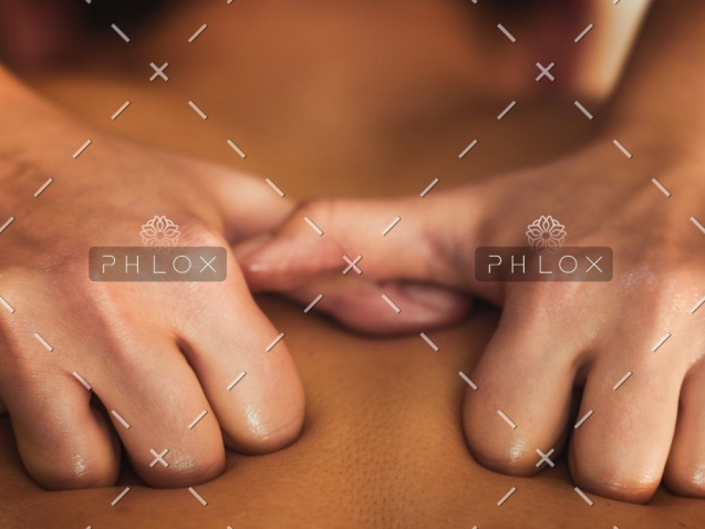 demo-attachment-158-spa-salon-therapy-treatment-PZFBLW-8